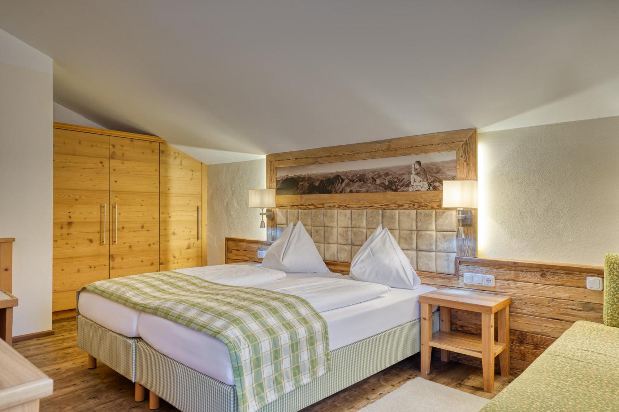 Hotel Alte Post Fieberbrunn Quarto foto