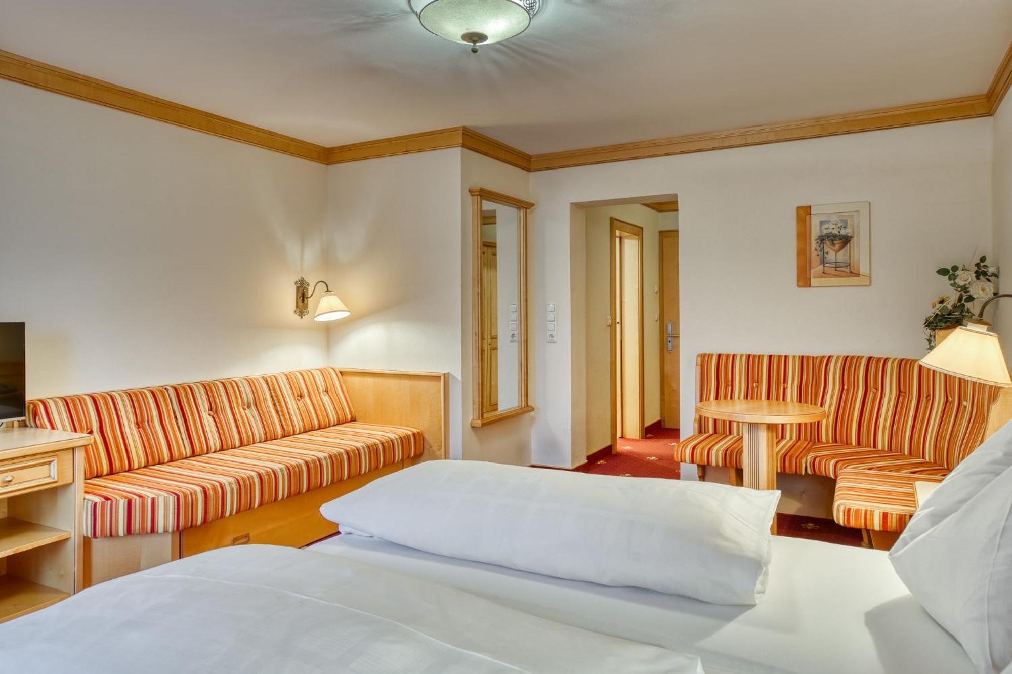Hotel Alte Post Fieberbrunn Quarto foto